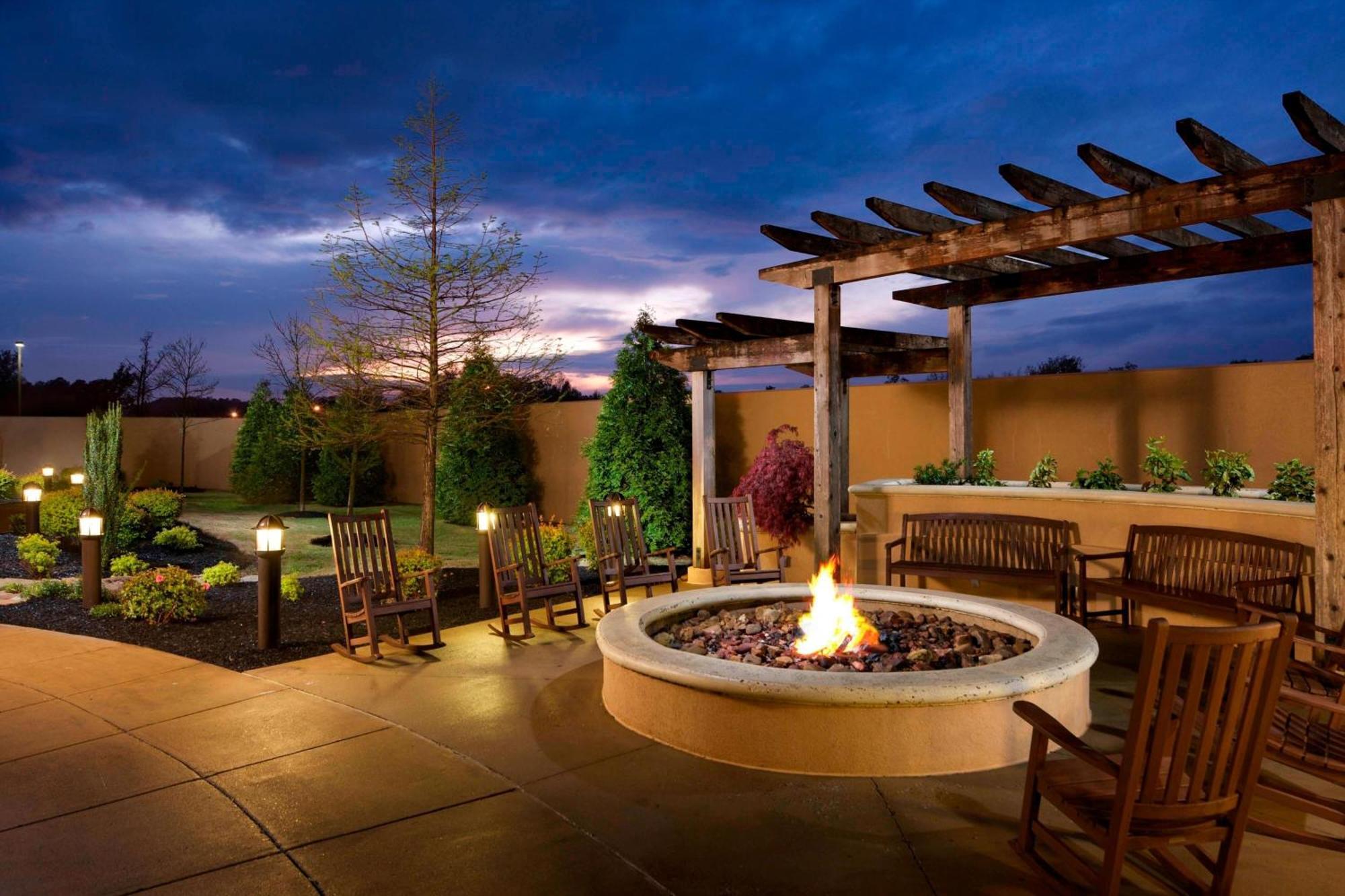 Courtyard By Marriott Jackson Hotel Buitenkant foto